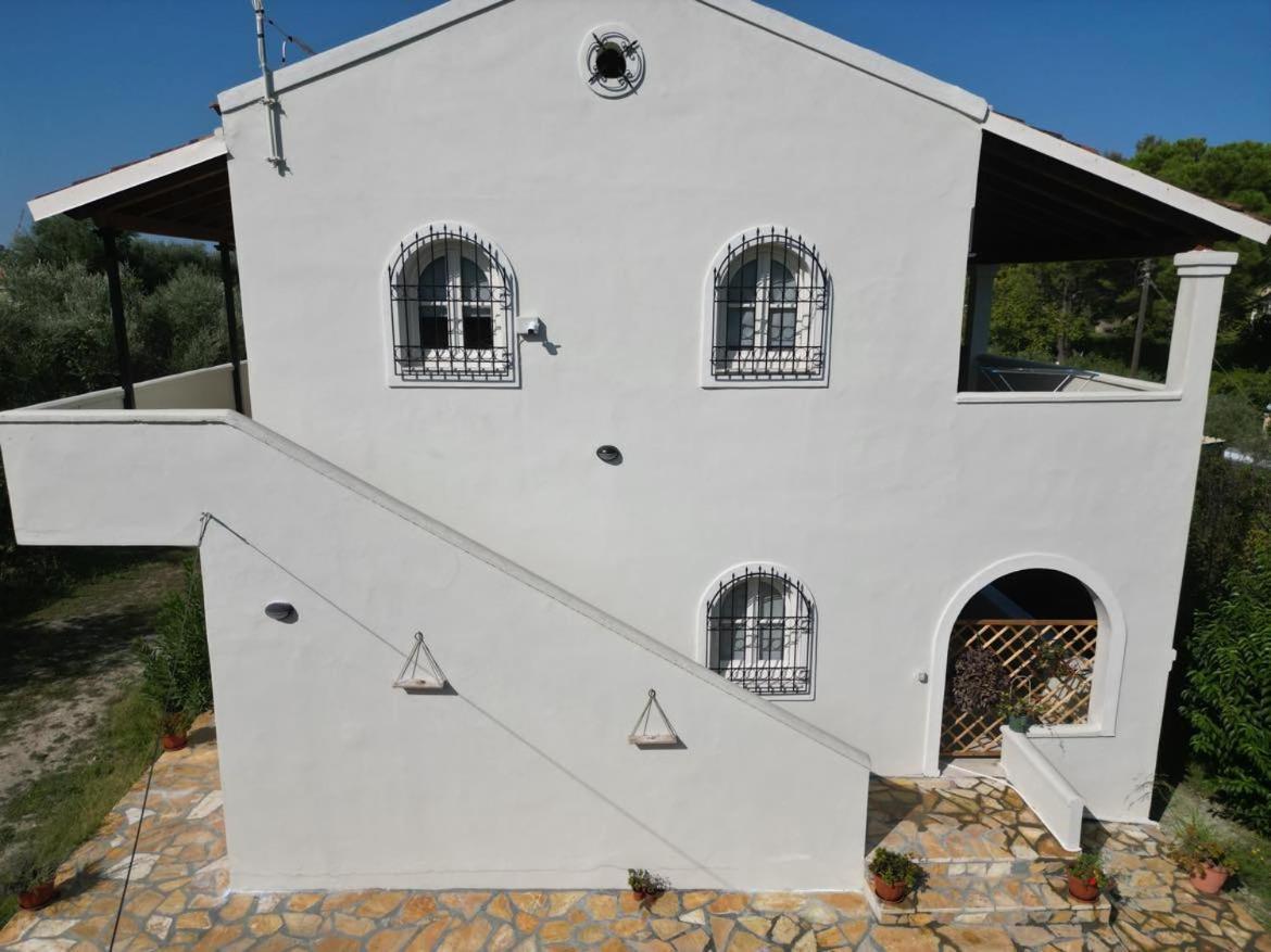 Kouros Apartments Litheres Exterior foto